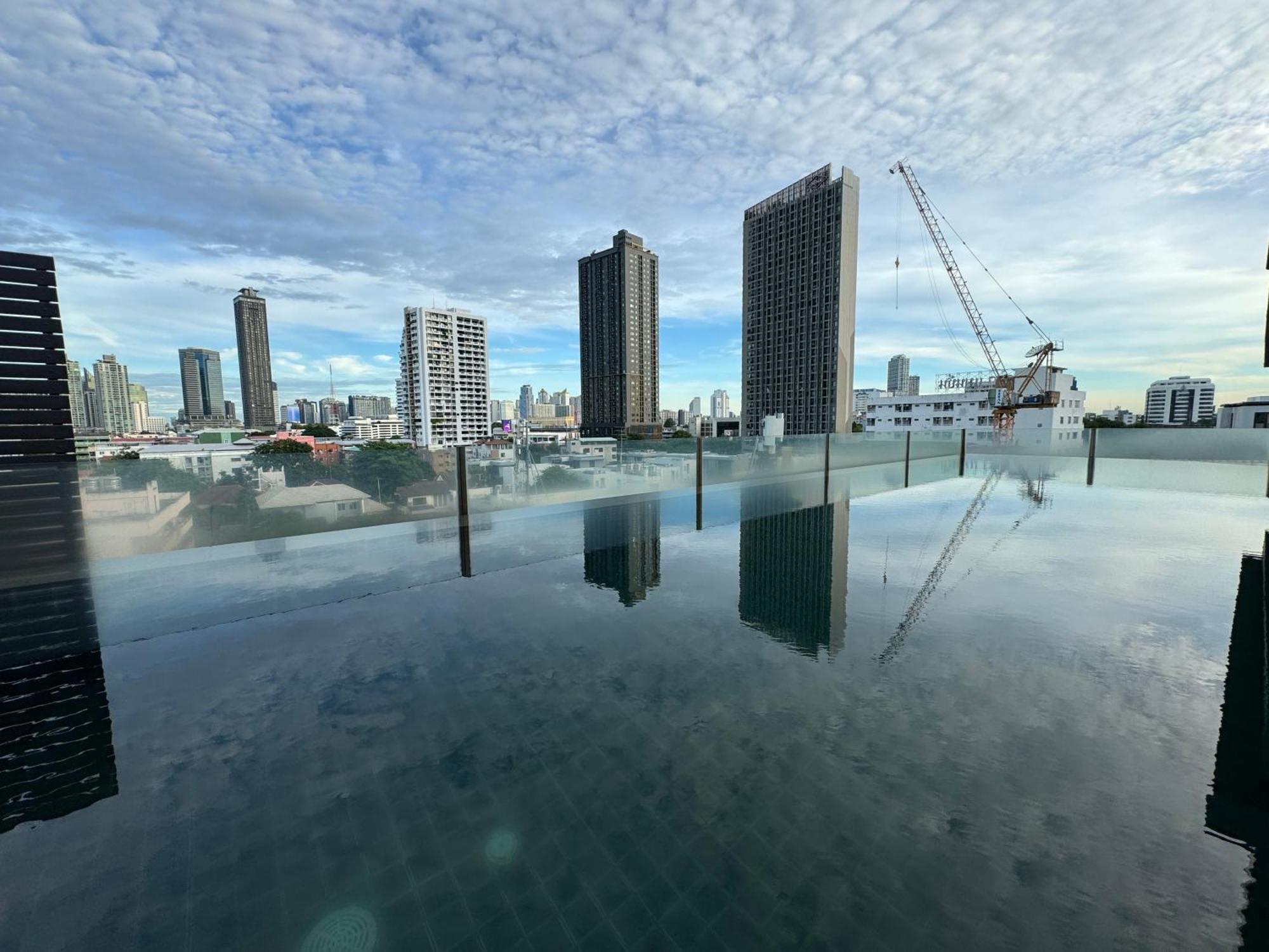 W8 Condo, Luxe 2 Bedroom Private Floor, Best Hip Central Bangkok Area, 5 Mins From Thonglo Bts Station Luaran gambar