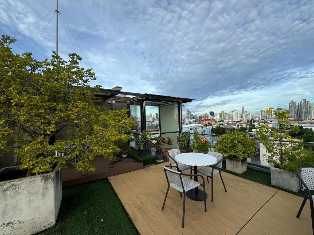W8 Condo, Luxe 2 Bedroom Private Floor, Best Hip Central Bangkok Area, 5 Mins From Thonglo Bts Station Luaran gambar